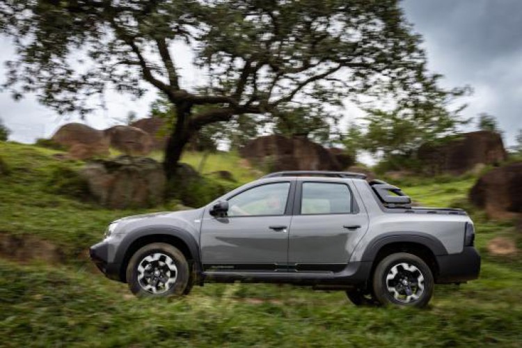 A Oroch 2023 tamb&eacute;m est&aacute; dispon&iacute;vel por meio do Renault on Demand,  solu&ccedil;&atilde;o de mobilidade da Renault para o mercado brasileiro