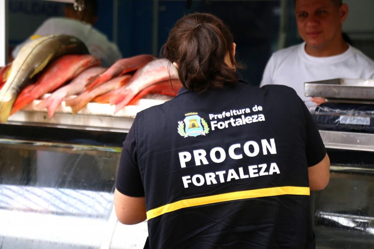 ￼LEVANTAMENTO do Procon mostra que o preço do pescado pode chegar a R$ 149,99 o quilo