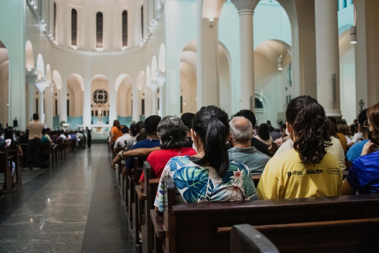 Missa de lava pés realizada a Catedral Metropolitana de Fortaleza nesta quinta-feira, 14
