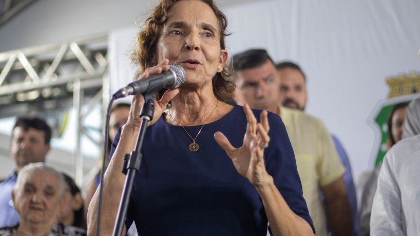  Governadora Izolda Cela revoga tarifa de contingência da conta de água(foto: FERNANDA BARROS)