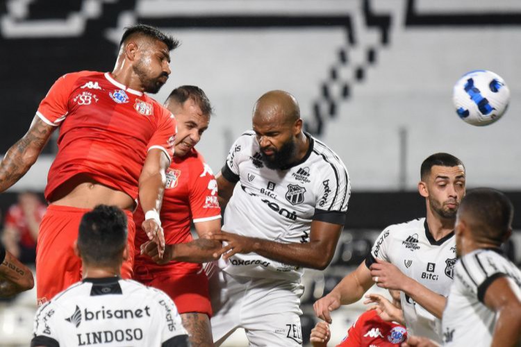 Cear&aacute; e General Caballero se enfrentam nesta ter&ccedil;a-feira, 17, com transmiss&atilde;o da r&aacute;dio O POVO CBN. 