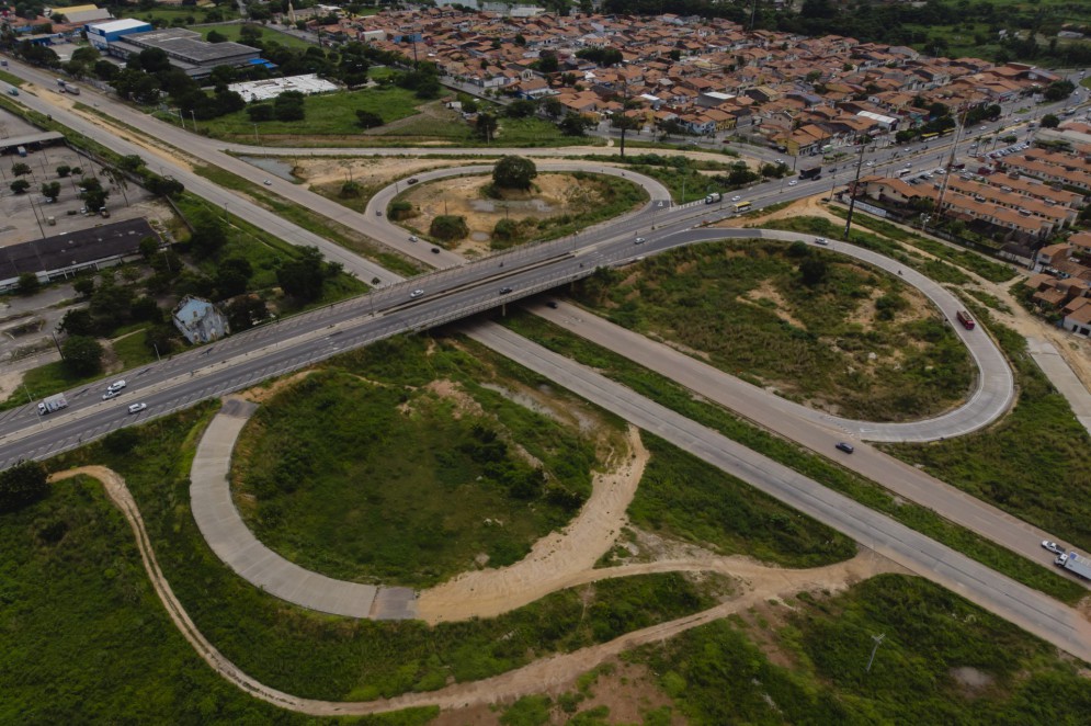 Obras do Anel Vi&aacute;rio, em 2022, quando estavam pendentes de conclus&atilde;o no Estado