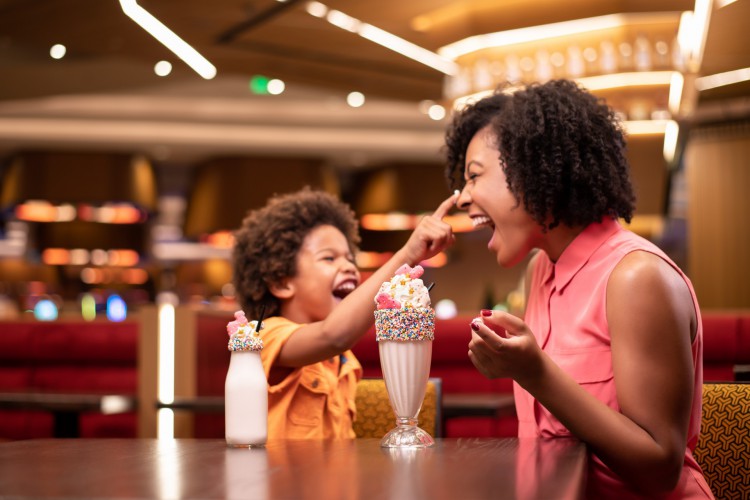 Hard Rock Cafe Fortaleza abre reservas para o Dia das Mães