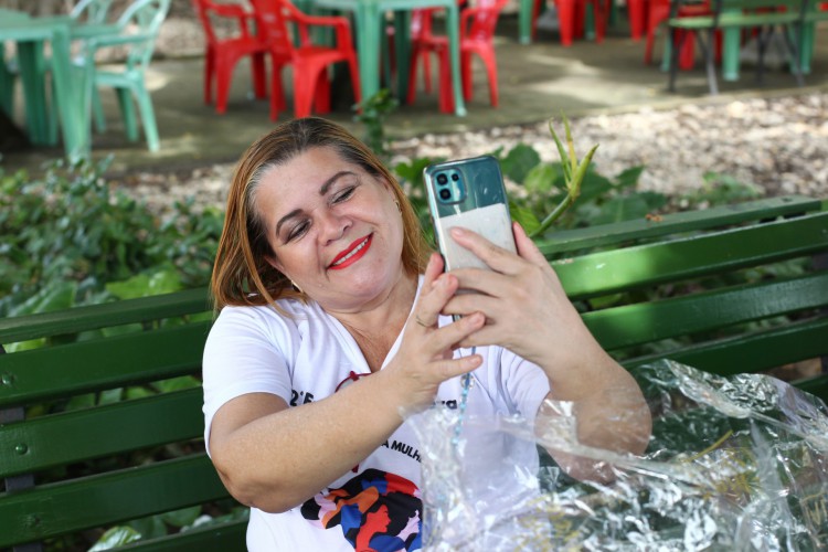 FORTALEZA,CE, BRASIL, 07.05.2022: Mães da Periferia realizam II Encontro da Beleza no Passeio Público.    (Fotos: Fabio Lima/O POVO).