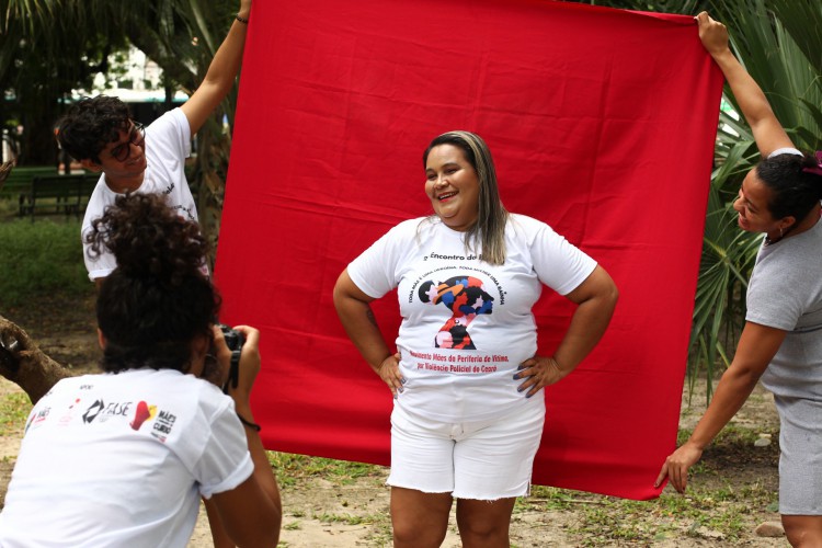 FORTALEZA,CE, BRASIL, 07.05.2022: Mães da Periferia realizam II Encontro da Beleza no Passeio Público.    (Fotos: Fabio Lima/O POVO).