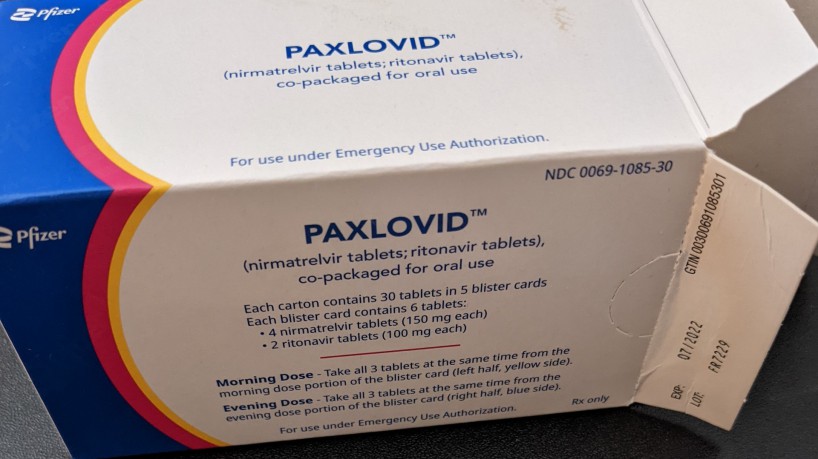 Paxlovid é segundo remédio contra Covid-19 a ser autorizado no SUS; primeiro havia sido baricit...