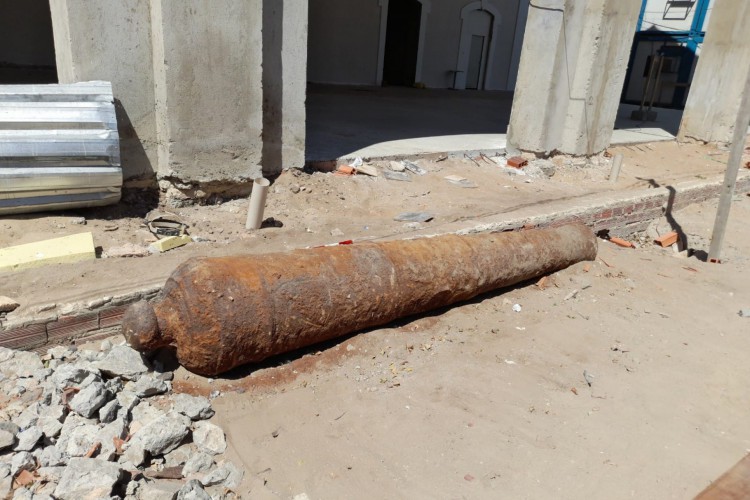 Durante as obras de restauro da Estação Ferroviária João Felipe foram identificados vestígios arqueológicos relacionados aos séculos XVIII a XX. Um dos achados foi um canhão.