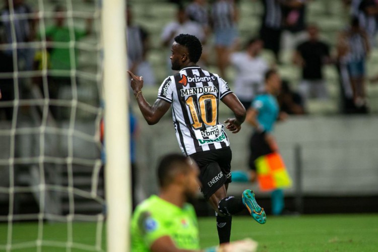 Em alta no continente, dupla cearense sofre para reagir no Brasileiro