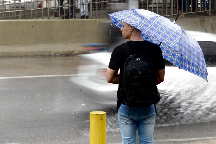 Ceará segue com previsão de chuva em todas as macrorregiões até o próximo sábado, 25