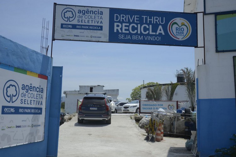  Central de Logística Reversa de Eletroeletrônicos, em Realengo, na zona oeste.