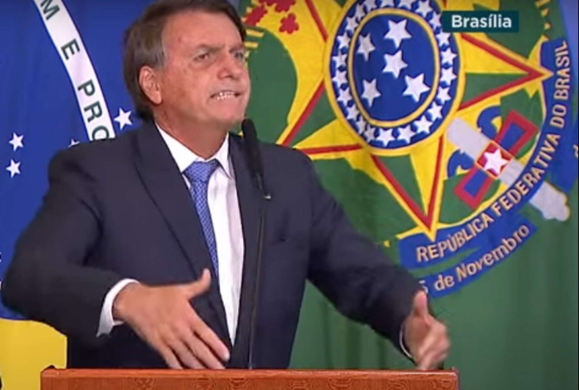 Presidente Jair Bolsonaro, bastante irritado com o STF (Foto: Reprodução / TV Brasil)