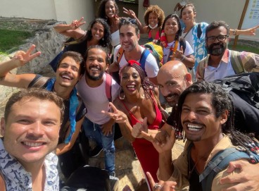 Elenco do No Limite 2022 reunido após fim das gravações no Ceará 