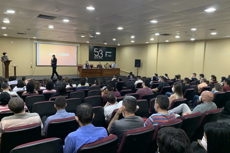 ￼ APROVADOS em concurso participaram de um evento de boas-vindas no auditório do HGF