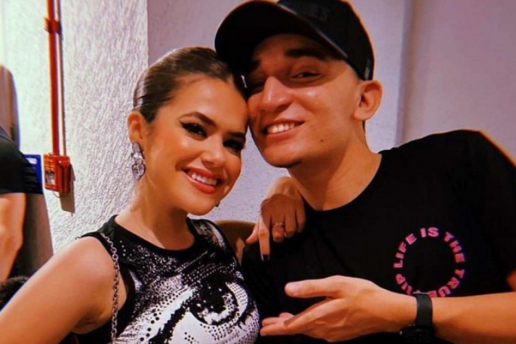 João Gomes dedicou música 