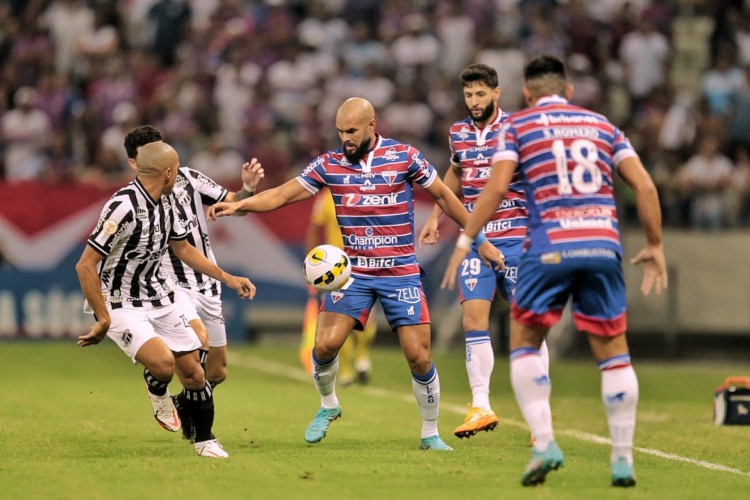 Fortaleza venceu o Ceará, por 2 a 0, no primeiro jogo entre as duas equipes pelas oitavas de final da Copa do Brasil