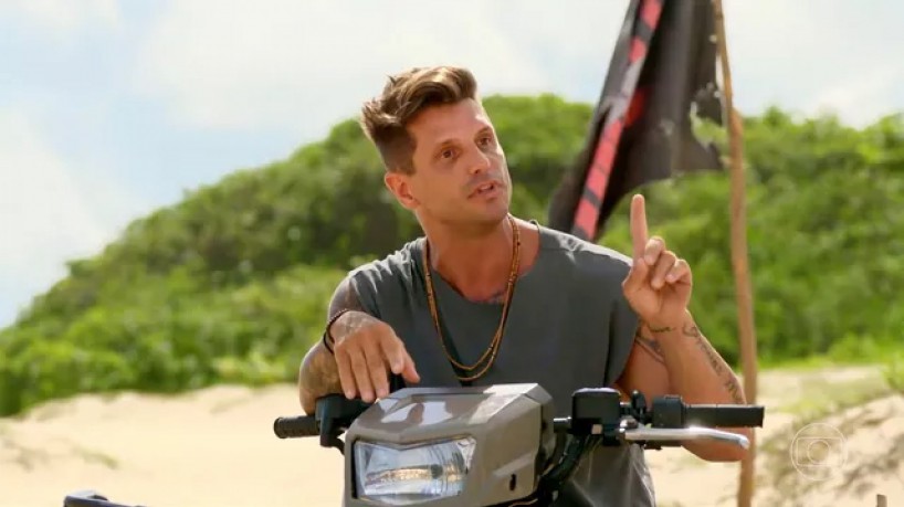 Fernando Fernandes foi o último apresentador de "No Limite"