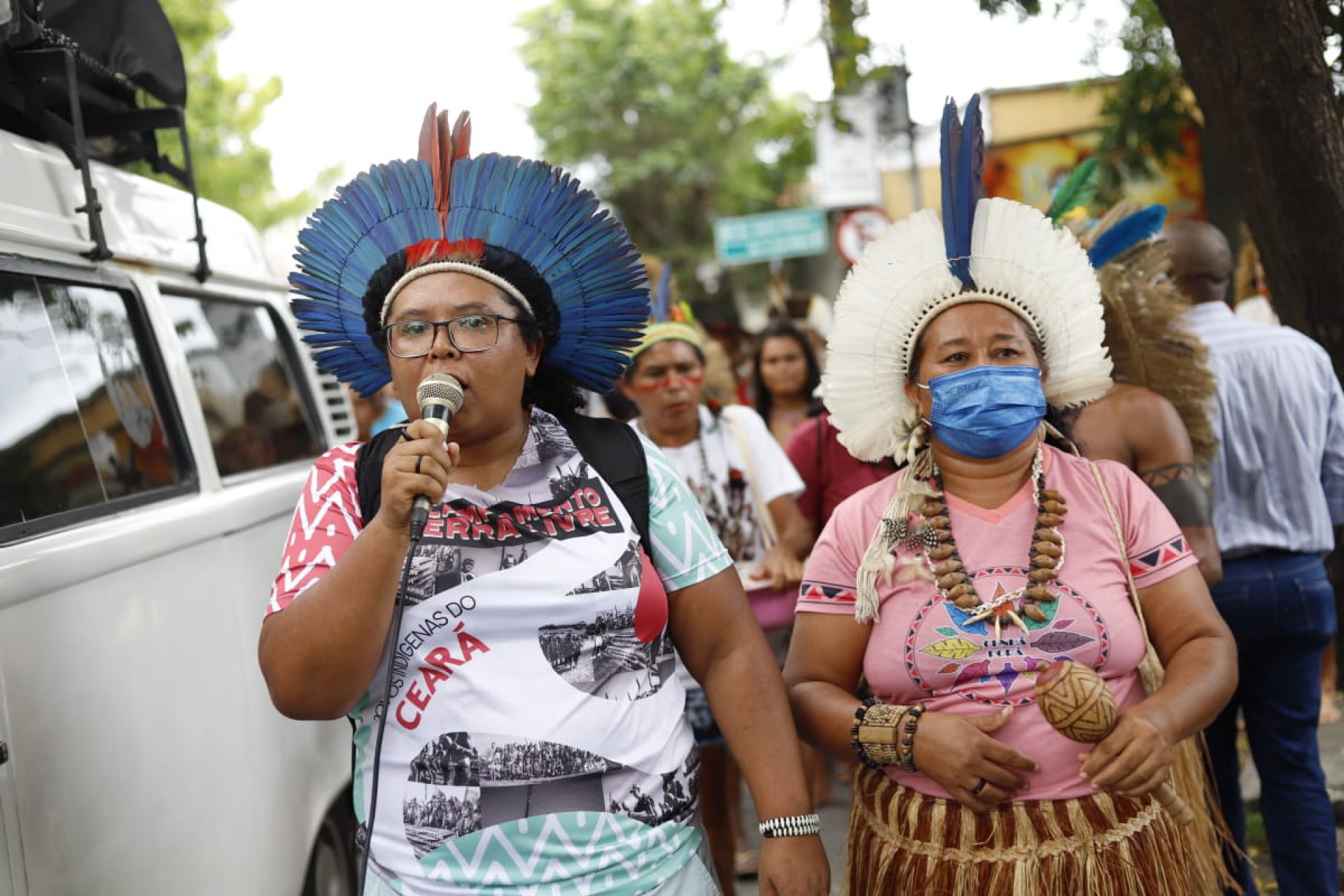 Ceiça Pitaguary, liderança indígena de Maracanaú, denuncia casos de violência dentro do território indígena do povo Pitaguary e descaso da Funai