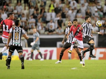 Ceará x Atlético-GO, na Arena Castelão, válido pela 14ª rodada do Brasileirão Série A 