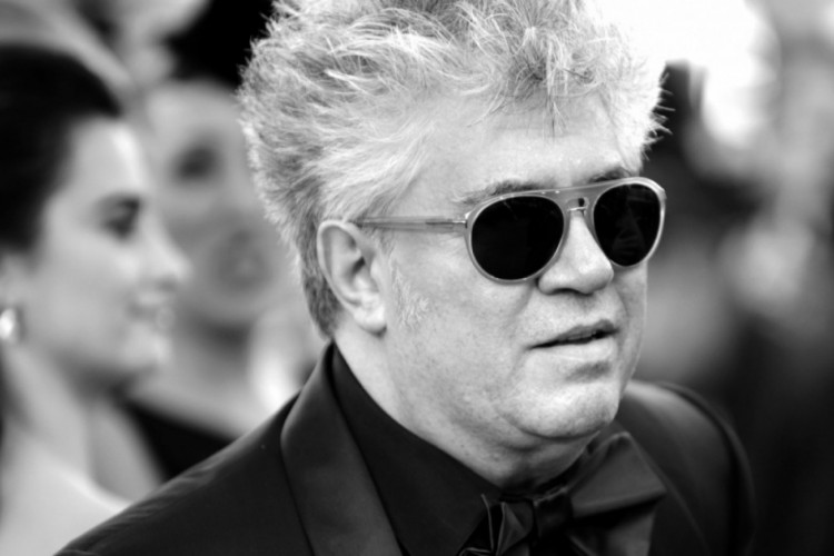 Pedro Almodóvar dirigirá um curta-metragem com Ethan Hawke e Pedro Pascal