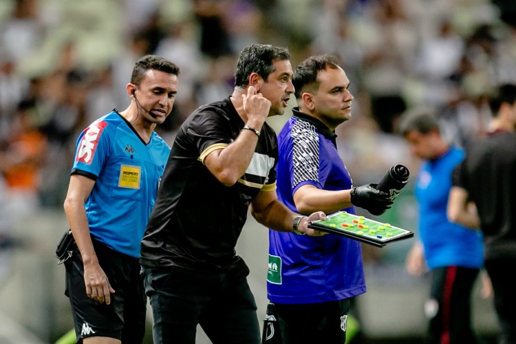 FORTALEZA, CE, BRASIL, 26-06.2022: Marquinhos Santos. Ceara x Atletico Goieniense, pelo campeonato brasileiro na Arena castelão. em epoca de COVID-19. (Foto:Aurelio Alves/ Jornal O POVO)
