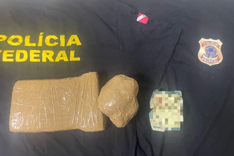 Rubnílson da Cunha Amador, de 43 anos, foi preso em ação de força-tarefa com órgãos do Ceará e federais; ele estava em posse de drogas e camisas com emblemas da Polícia Federal