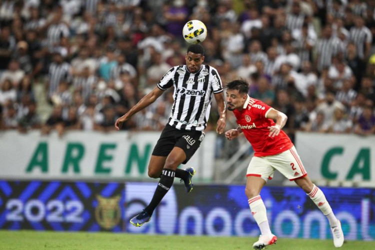 Ceará e Internacional se enfrentaram neste sábado pela 15ª rodada do Brasileirão no Castelão. 