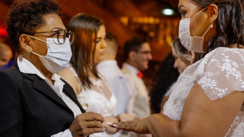 Foto de apoio ilustrativo (casamento coletivo LGBT no Teatro São José). Ano de 2022...