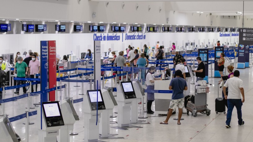 EM VIAGENS aéreas ou marítima o limite é de US$ 1 mil(foto: Aurelio Alves)