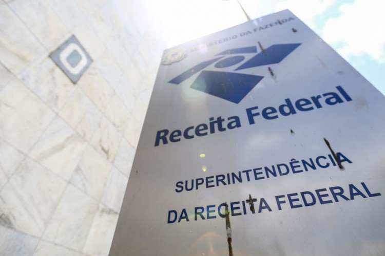 Receita deve abrir consulta ao 5&ordm; lote de restitui&ccedil;&atilde;o do imposto de renda de 2022 (IRPF) nesta quarta-feira, 23; pagamento come&ccedil;a dia 30. Veja como consultar quem ir&aacute; receber