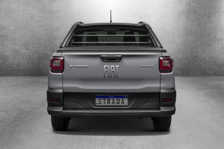 Nova Fiat Strada Volcano MY23