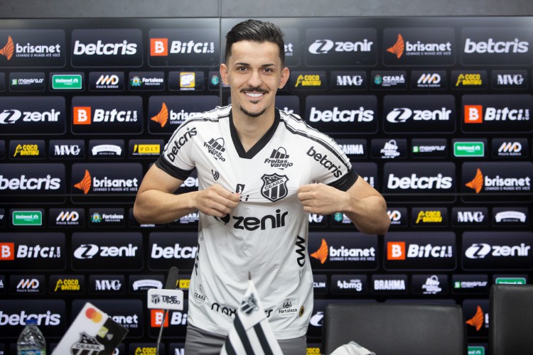 Regularizado, Guilherme Castilho poderá atuar pelo Ceará na Copa Sul-Americana