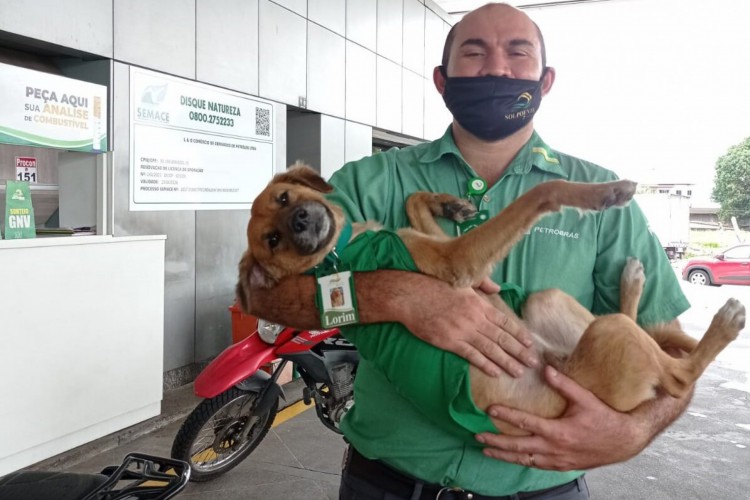 Lorim é funcionário de um posto de combustível em Fortaleza