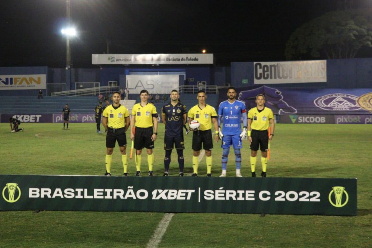 Aparecidense e Atlético-CE se enfrentaram pela Série C