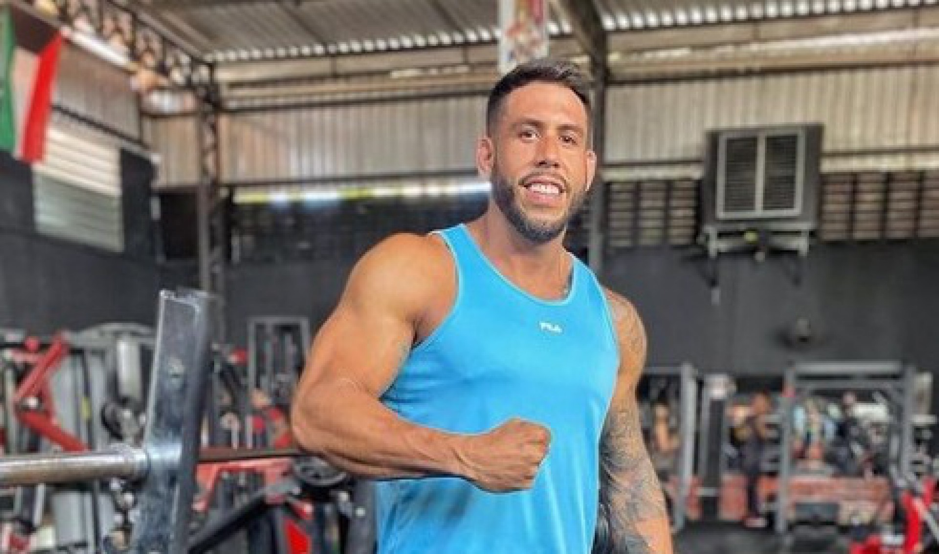 FELIPE foi morto na Praia do Futuro  (Foto: reprodução/redes sociais )