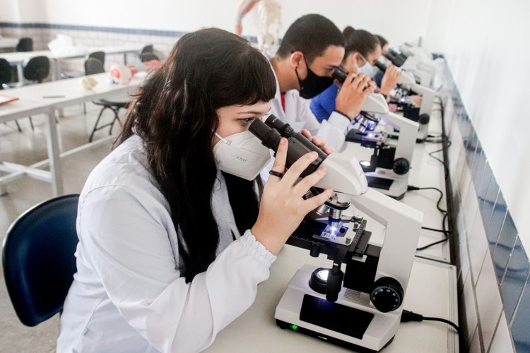 Unichristus comprova nível universitário nos padrões que incluem as Universidades Federais do Brasil