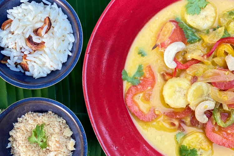 Restaurante AQUITANDA, no Benfica, oferece tr&ecirc;s op&ccedil;&otilde;es de moqueca vegana