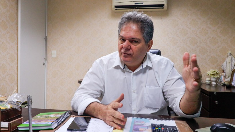 Pedetista, deputado Osmar Baquit diz que quer votar em Camilo Santana, do PT, para o Senado(foto:...