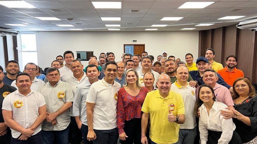 Reunião dos socialistas contou com presença do candidato do PDT ao Abolição, Roberto Cláudio...