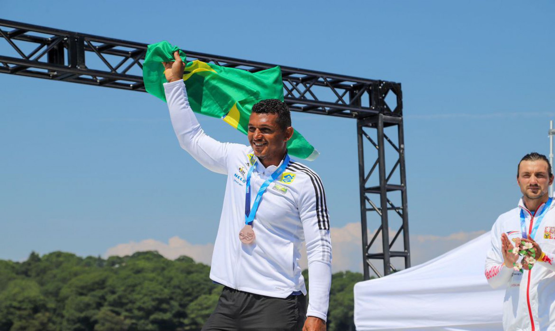 Isaquias Queiroz é campeão mundial no C1 500 metros no Canadá (Foto: Fábio Canhete/CBCa/Divulgação)