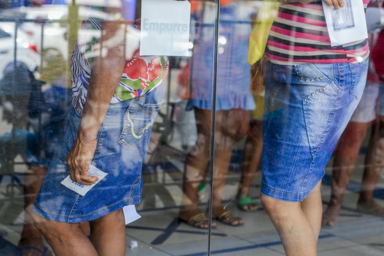 Ao todo, ser&atilde;o 250 ag&ecirc;ncias com se&ccedil;&otilde;es dedicadas ao p&uacute;blico feminino; programa promover&aacute; a&ccedil;&otilde;es de preven&ccedil;&atilde;o e acolhimento de mulheres em situa&ccedil;&atilde;o de viol&ecirc;ncia, educa&ccedil;&atilde;o financeira para o empreendedorismo e oferta de produtos e servi&ccedil;os banc&aacute;rios
