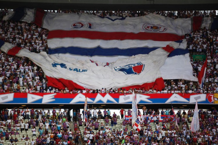 Torcida do Fortaleza faz festa durante Ceará e Fortaleza, em Clássico-Rei válido pela 22ª rodada da Série A. 