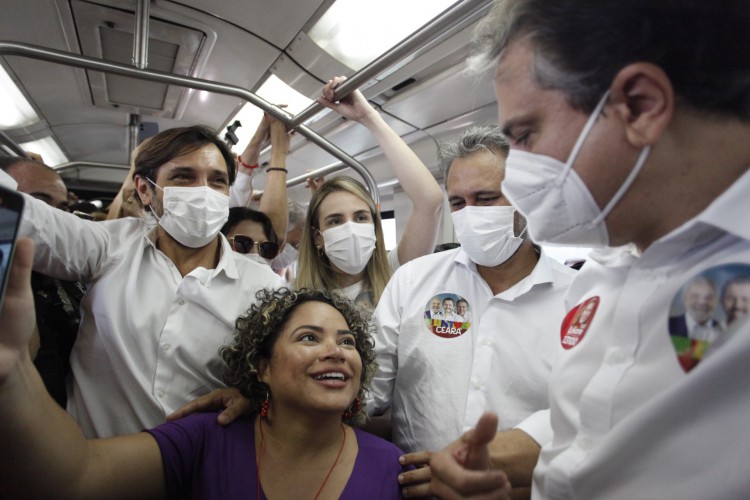 Guilherme Sampaio, Jade Romero, Elmano Freitas e Camilo Santana abrem campanha no VLT