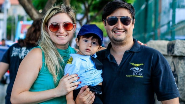 FORTALEZA, CE, BRASIL, 27.08.2022: Esquadr&atilde;o de Demonstra&ccedil;&otilde;es A&eacute;reas (EDA) realizou um espet&aacute;culo no Aterro da Praia de Iracema (Foto: Thais Mesquita/OPOVO)