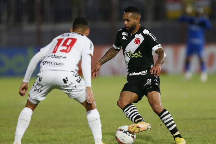 Partida entre Vasco e Brusque na cidade de Brusque pelo Campeonato Brasileiro B em 03 de setembro de 2022. Foto: Daniel RAMALHO/VASCO