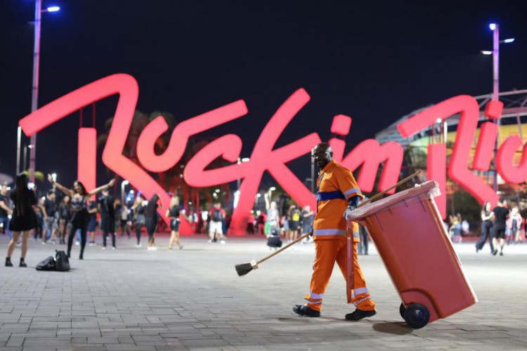 Em dois dias, Comlurb recolhe 110 toneladas de resíduos no Rock in Rio
