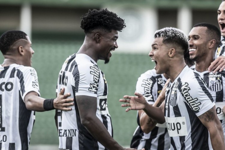 Santos e Goiás se enfrentam pelo Brasileirão Série A 2022 hoje, 6; veja tabela atualizada e onde assistir ao vivo