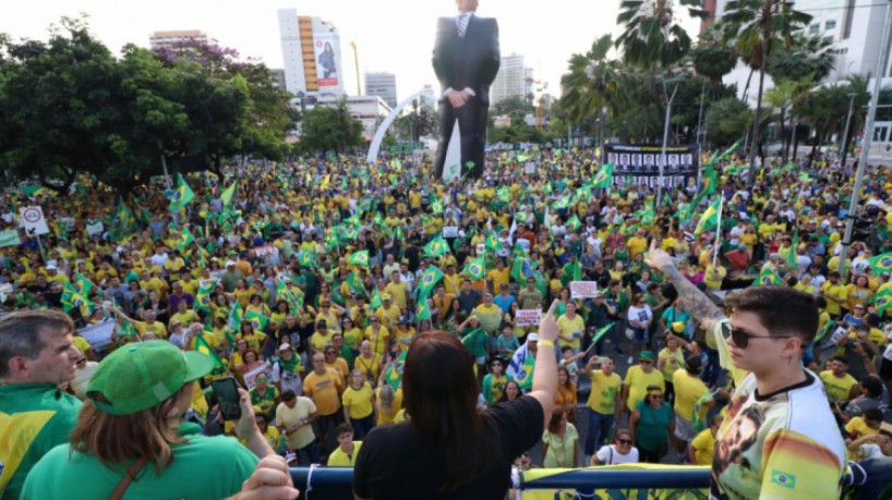 Manifestação pró-Bolsonaro em Fortaleza no dia 26 de maio de 2019.