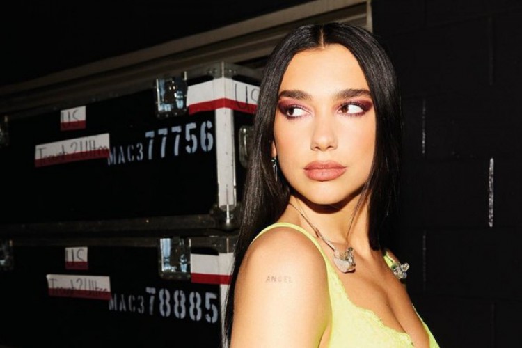Dua Lipa canta hoje, domingo, 11 de setembro (11/09), no último dia de Rock in Rio 2022: veja programação de shows