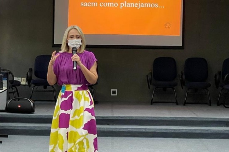 As palestras serão gratuitas e pretende levar atendimento para até 1000 jovens. 