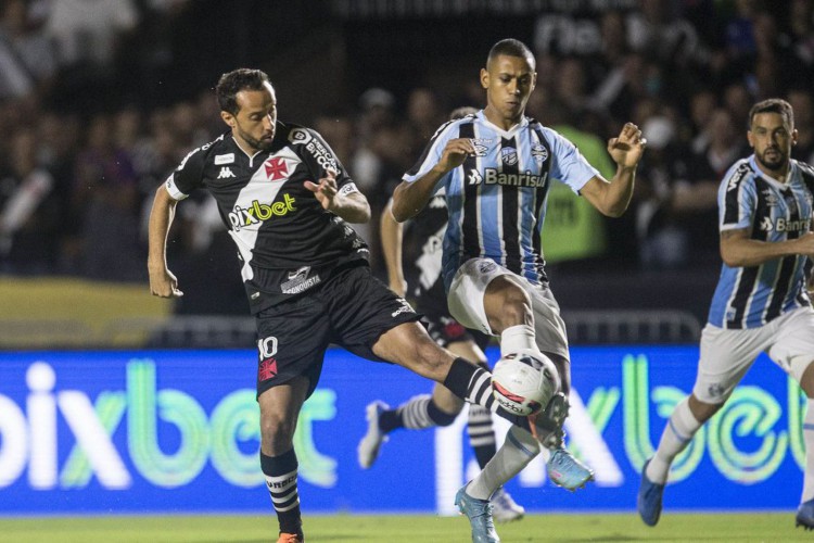 Com técnicos recém-chegados, Grêmio e Vasco se enfrentam pela Série B